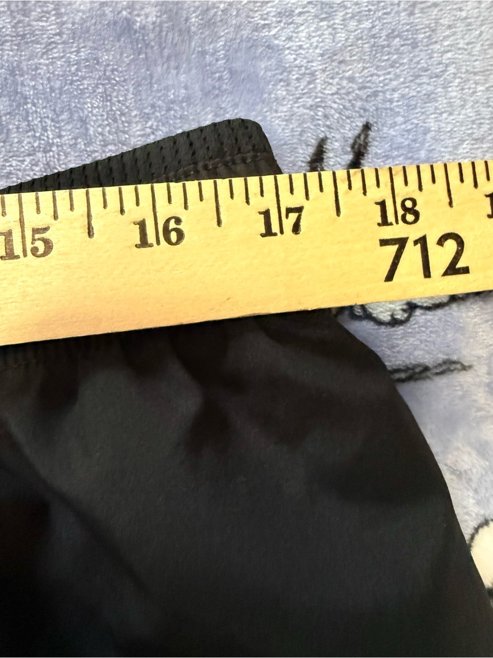 XXL women’s black Nike Athletic Shorts - Picture 4 of 6